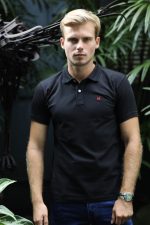 Black Collar T-Shirt - Image 5
