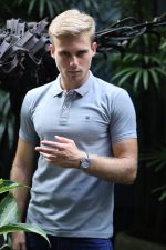 Ash Collar T-Shirt - Image 5